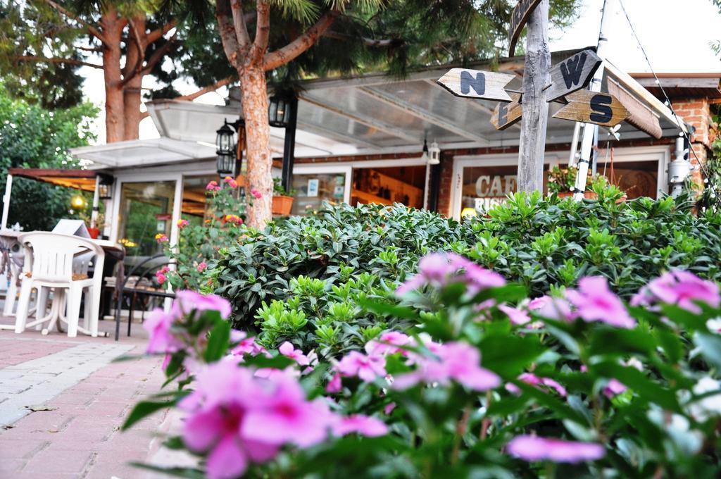 Mursel Garden Hotel Kusadası Exteriör bild